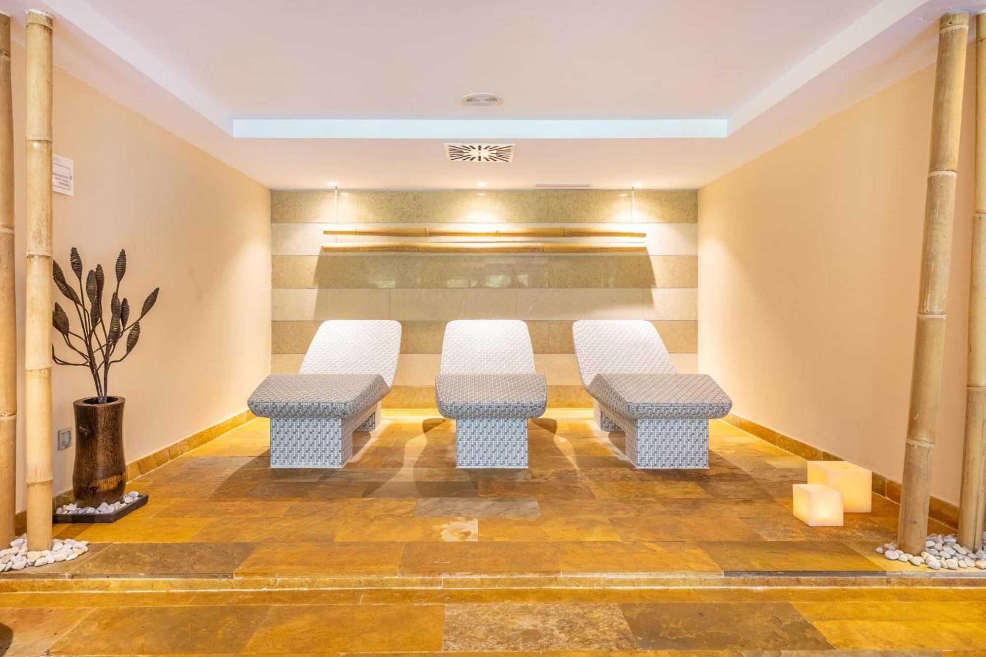Grupotel Parc Natural&Spa Playa de Muro  Exterior foto Spa at the InterContinental
